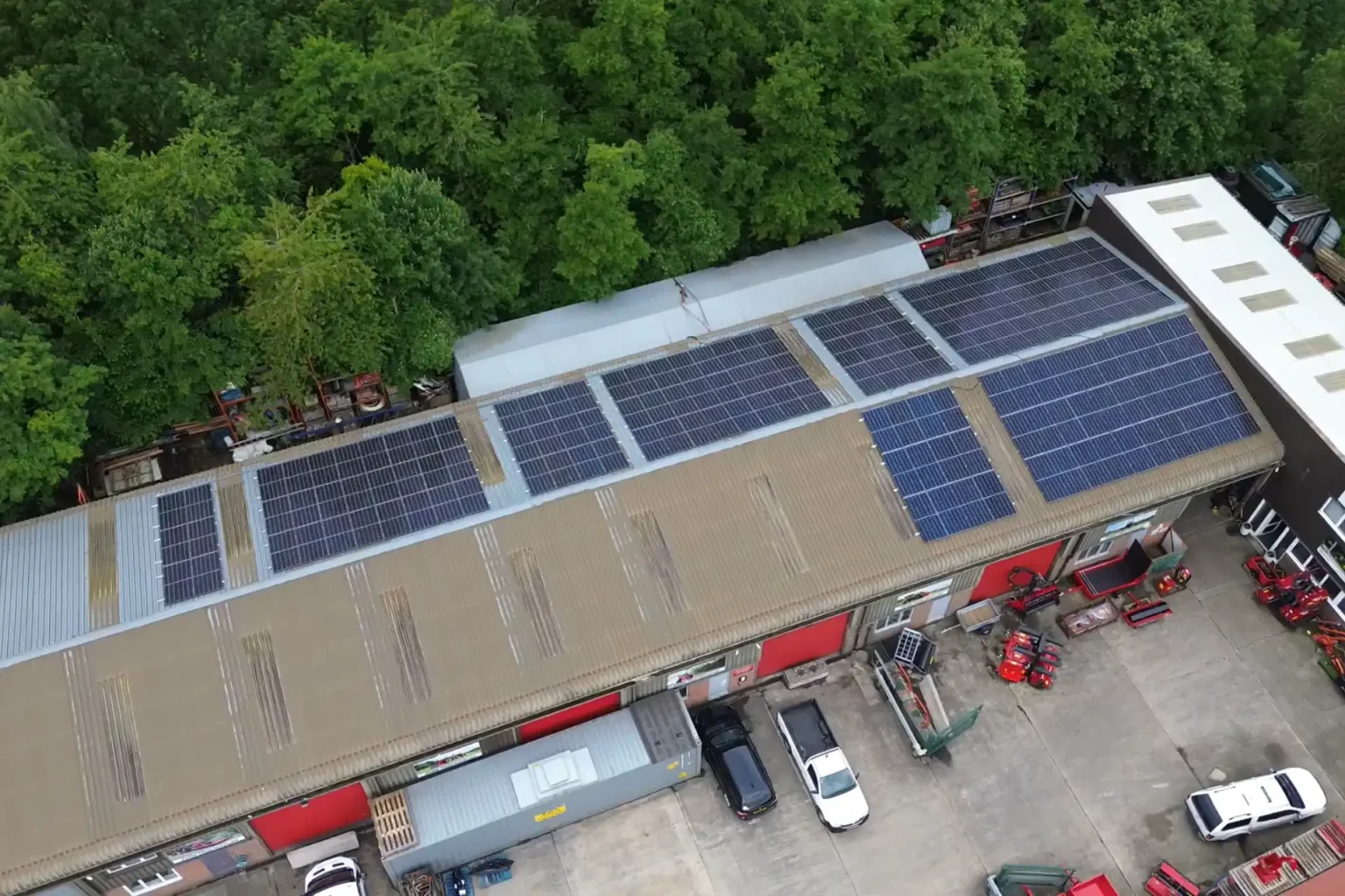Commercial solar installers scotland hero 1536x1024